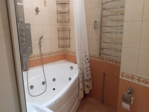 3-к квартира, 6/17 эт., 78м²