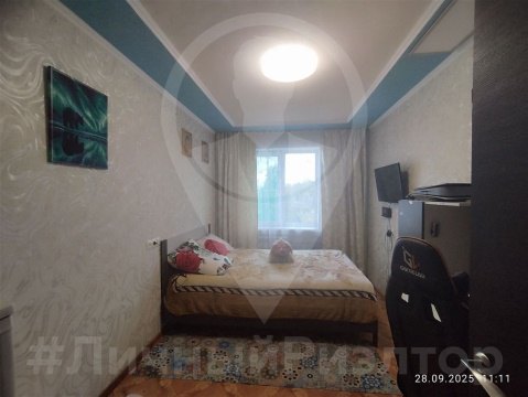 3-к квартира, 5/5 эт., 52м²