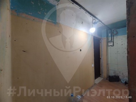 2-к квартира, 5/5 эт., 42м²